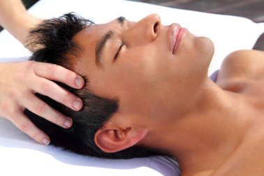 FORMATION MASSAGE DOUCEUR DU MONDE VISAGE ET CRÂNE