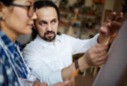 Le tutorat en entreprise : s’engager pour accompagner les alternants